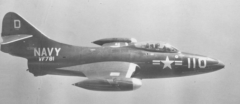 F9F in flight